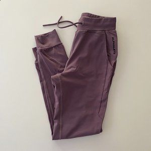 Alphalete Premium V2 Jogger - Black Plum